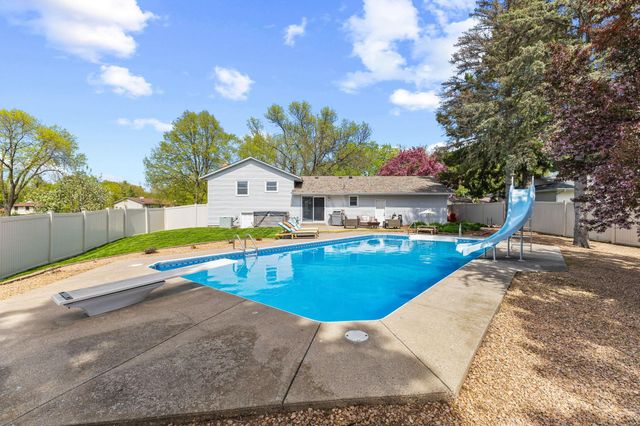 7310 Inman Avenue S, Cottage Grove, MN 55016