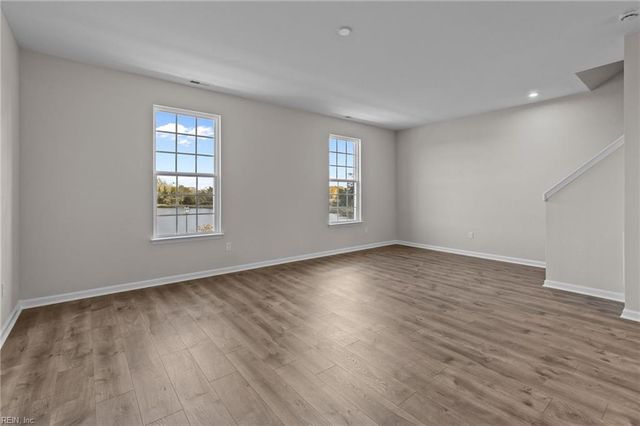 178 Freeman DR, Hampton, VA 23666
