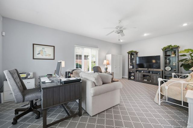 5003 N Eagle Branch Drive, Muncie, IN 47304