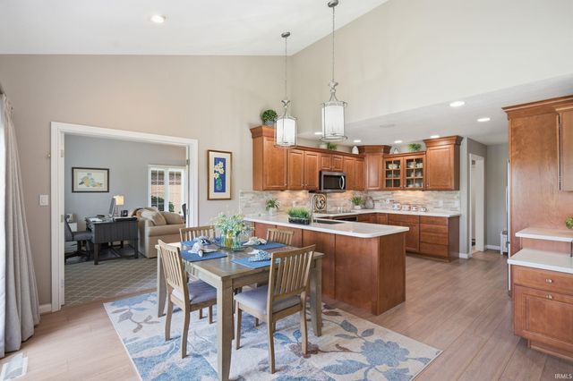 5003 N Eagle Branch Drive, Muncie, IN 47304