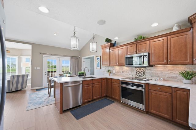 5003 N Eagle Branch Drive, Muncie, IN 47304
