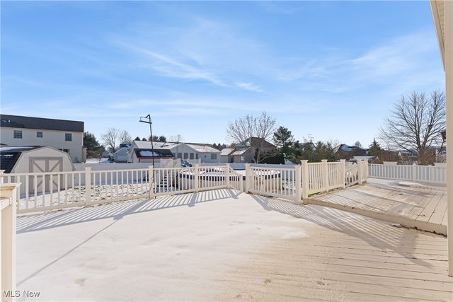 1516 Wisteria Avenue SW, Hartville, OH 44632