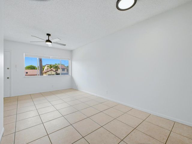 6289 Lear Drive 206, Lake Worth, FL 33462