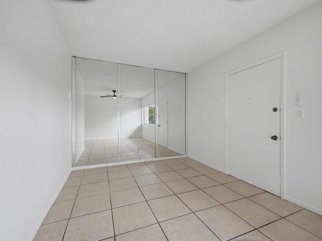 6289 Lear Drive 206, Lake Worth, FL 33462