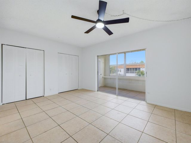 6289 Lear Drive 206, Lake Worth, FL 33462