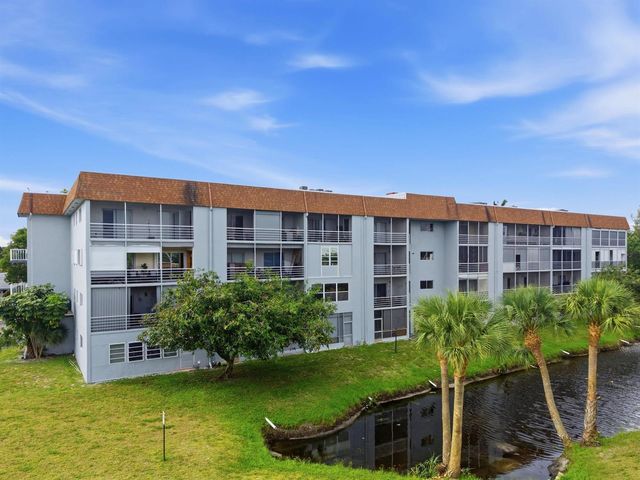 6289 Lear Drive 206, Lake Worth, FL 33462