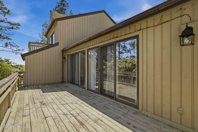 30 Lake Pinehurst Villas Road, Pinehurst, NC 28374