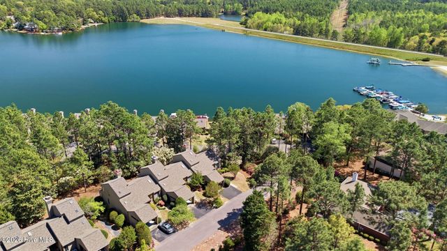 30 Lake Pinehurst Villas Road, Pinehurst, NC 28374
