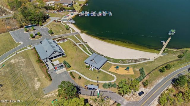 30 Lake Pinehurst Villas Road, Pinehurst, NC 28374