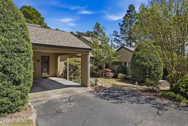 30 Lake Pinehurst Villas Road, Pinehurst, NC 28374