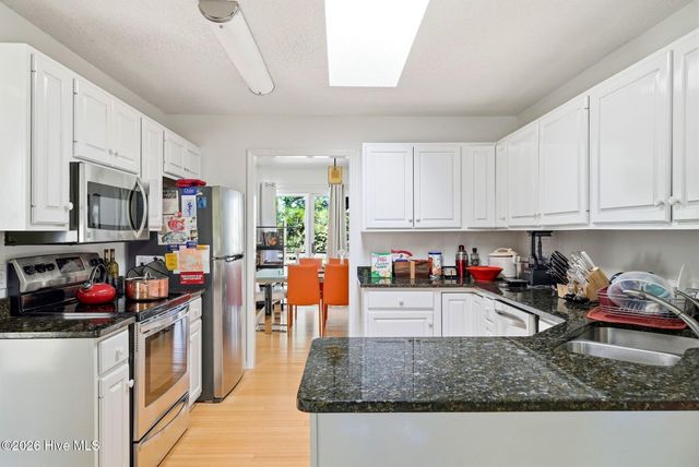 30 Lake Pinehurst Villas Road, Pinehurst, NC 28374
