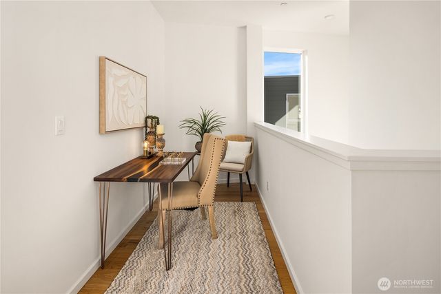 627 13th Avenue E, Seattle, WA 98102