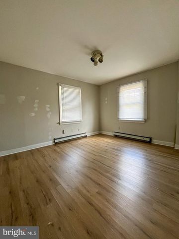 235 BEECHWOOD AVE, Trenton, NJ 08618