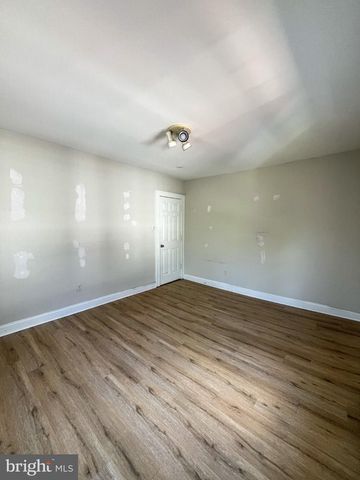 235 BEECHWOOD AVE, Trenton, NJ 08618