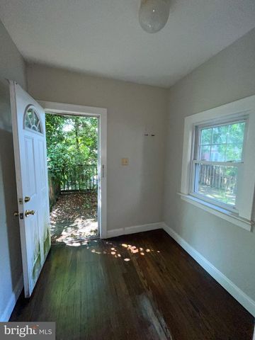 235 BEECHWOOD AVE, Trenton, NJ 08618