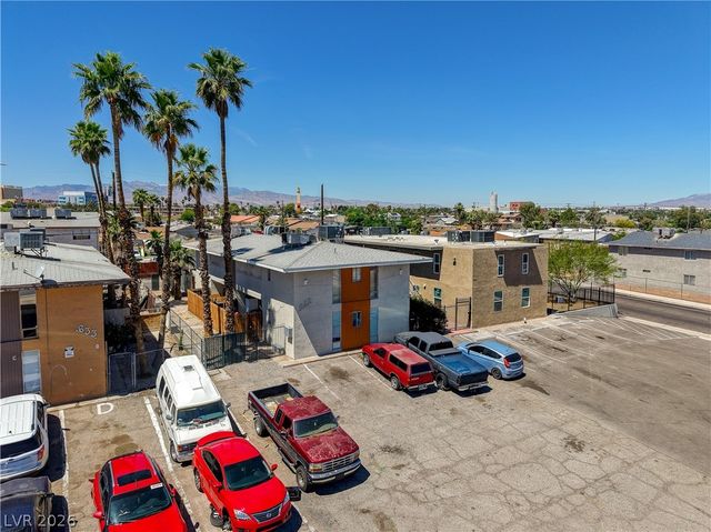 637 North 11th Street, Las Vegas, NV 89101