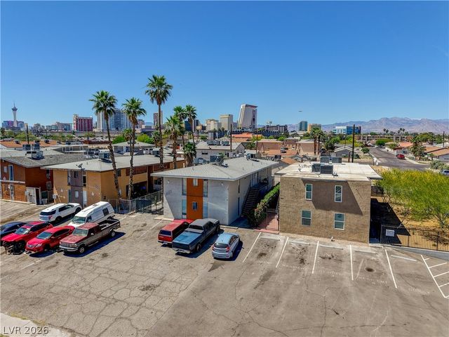 637 North 11th Street, Las Vegas, NV 89101