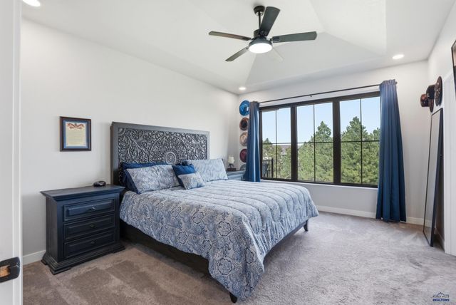 5924 CLOUD PEAK DR, Rapid City, SD 57702