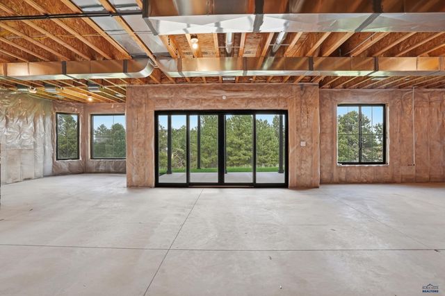 5924 CLOUD PEAK DR, Rapid City, SD 57702