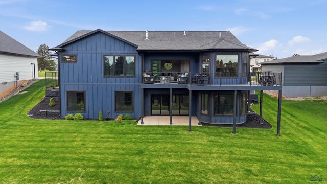 5924 CLOUD PEAK DR, Rapid City, SD 57702