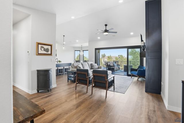 5924 CLOUD PEAK DR, Rapid City, SD 57702