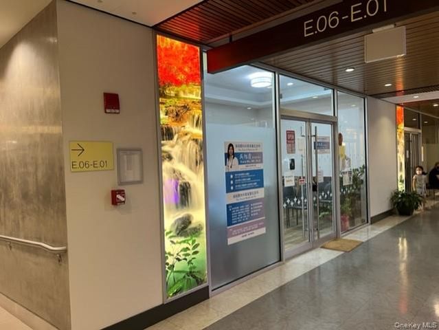 131-07 40th Road #E06, Flushing, NY 11354