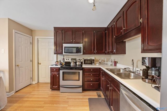12672 Hutchins Circle, Madison, AL 35756