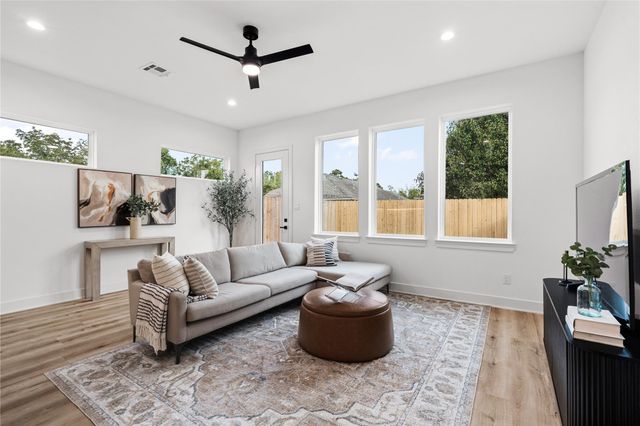 6401 Goforth Street, Houston, TX 77021