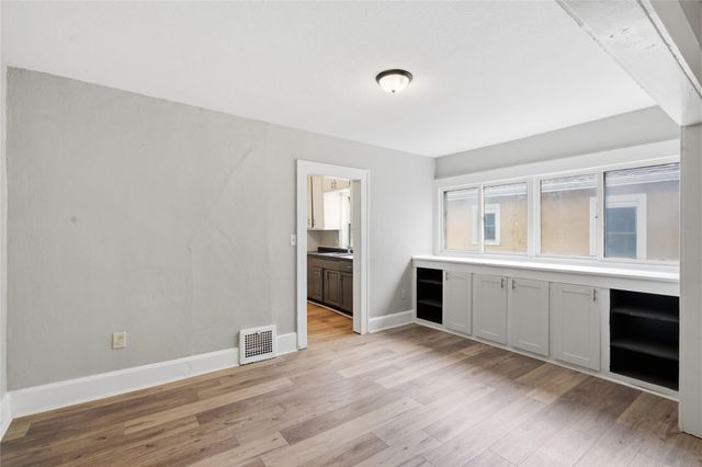 3915 3rd Street, Des Moines, IA 50313