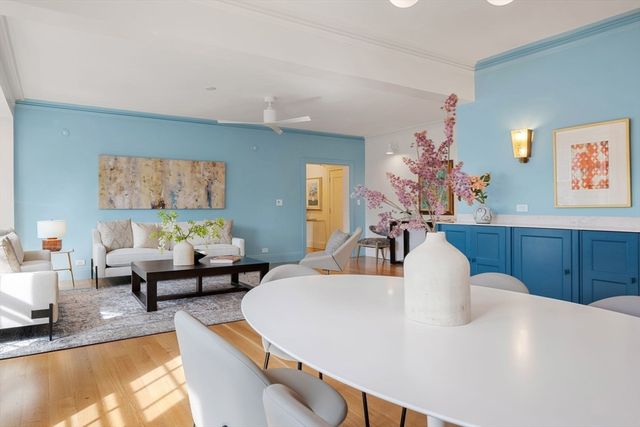 90 Commonwealth Avenue 18, Boston, MA 02116