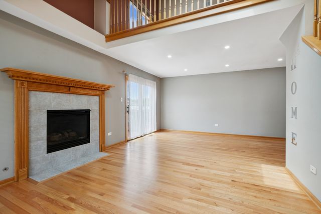 7908 W Tameling Court, Palos Hills, IL 60465