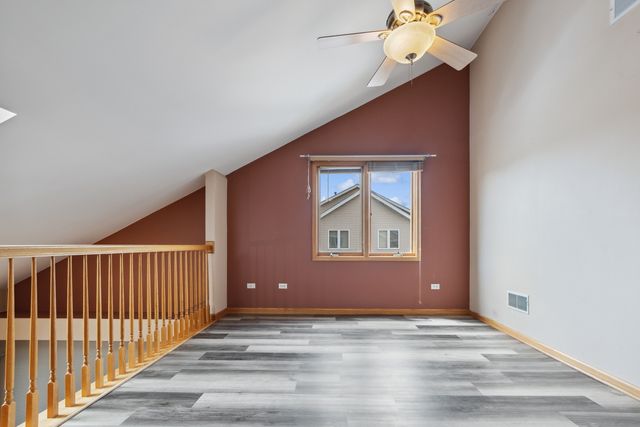 7908 W Tameling Court, Palos Hills, IL 60465