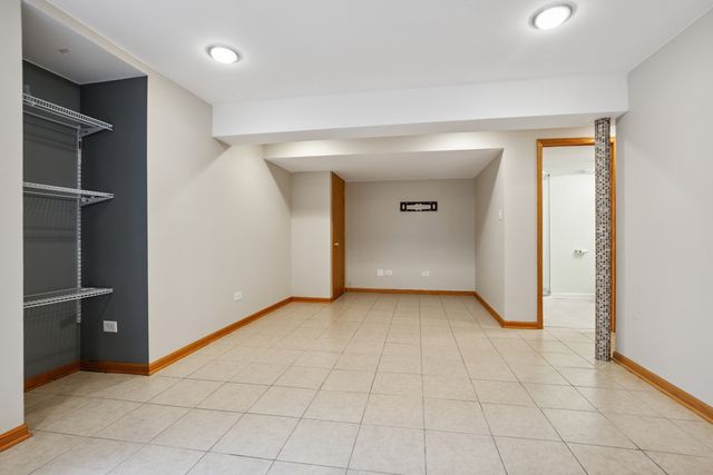 7908 W Tameling Court, Palos Hills, IL 60465