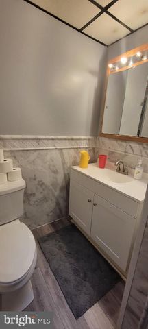5803 CEDAR AVE, Philadelphia, PA 19143