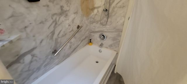 5803 CEDAR AVE, Philadelphia, PA 19143