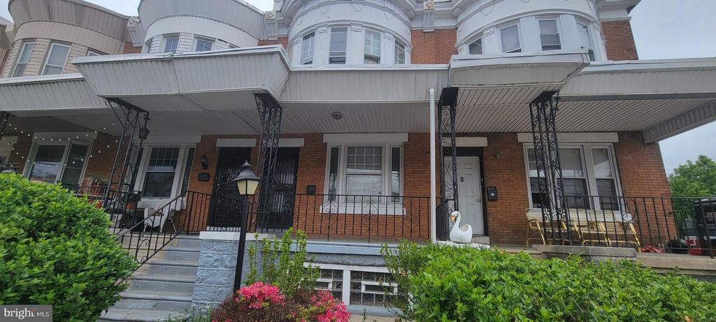 5803 CEDAR AVE, Philadelphia, PA 19143