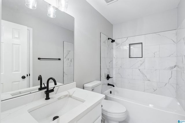 140 GENE GLENN LANE, Odenville, AL 35120