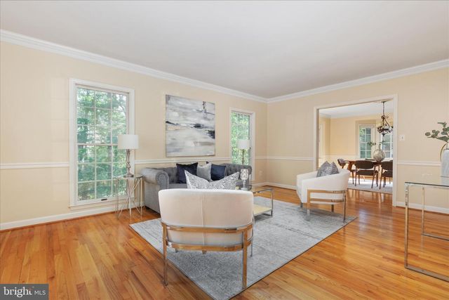 13018 GREY FRIARS PL, Herndon, VA 20171