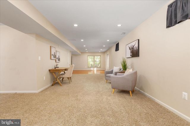 13018 GREY FRIARS PL, Herndon, VA 20171