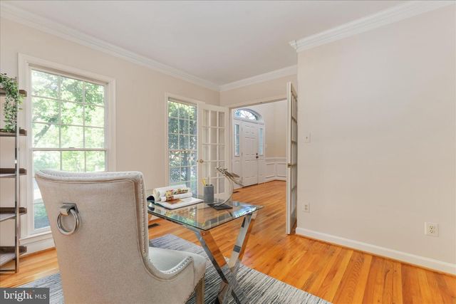 13018 GREY FRIARS PL, Herndon, VA 20171