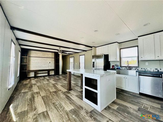 2995 Barr Ln, Copperas Cove, TX 76522