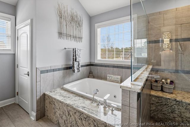 245 Stoneleigh Drive, Fayetteville, NC 28311