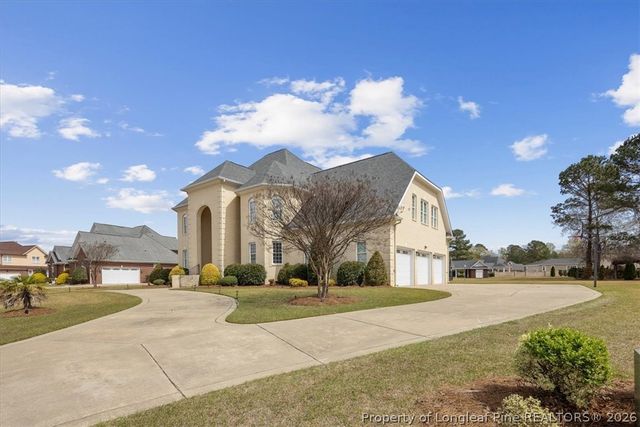 245 Stoneleigh Drive, Fayetteville, NC 28311