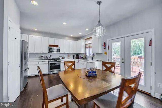 1674 WHITE PINE WAY, Vineland, NJ 08360