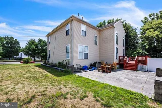 1674 WHITE PINE WAY, Vineland, NJ 08360