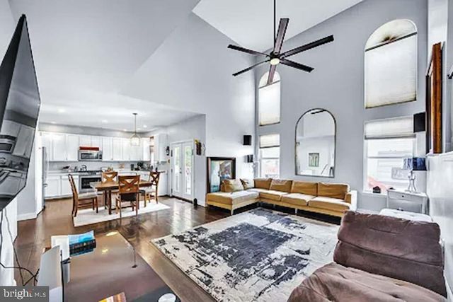 1674 WHITE PINE WAY, Vineland, NJ 08360