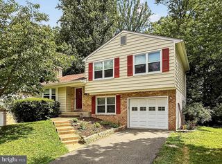 2942 FOX TAIL CT, Woodbridge, VA 22192