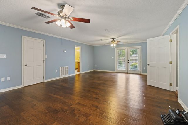 37 Windlass Dr., Hattiesburg, MS 39402