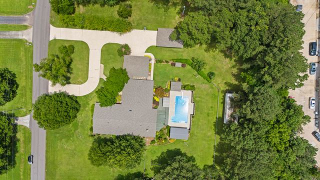 37 Windlass Dr., Hattiesburg, MS 39402