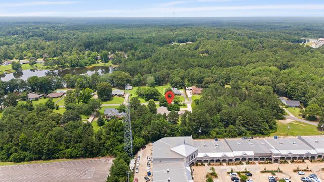 37 Windlass Dr., Hattiesburg, MS 39402